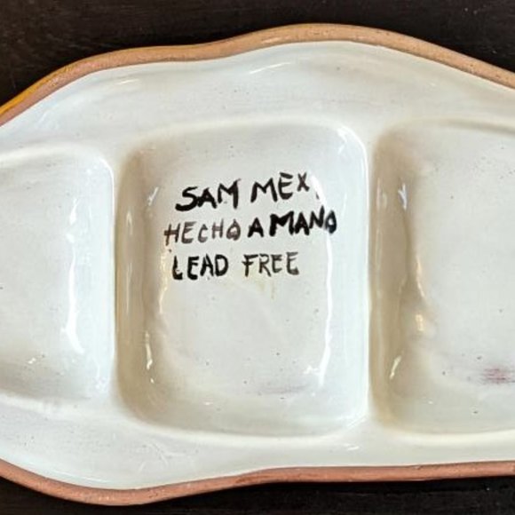 Hecho Amano Gallery Handmade Ceramic Fish Sectioned Serving Platter - Picture 6 of 8